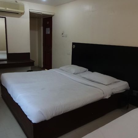 Sri Annapoorna Tower Hotel Madurai Exterior foto
