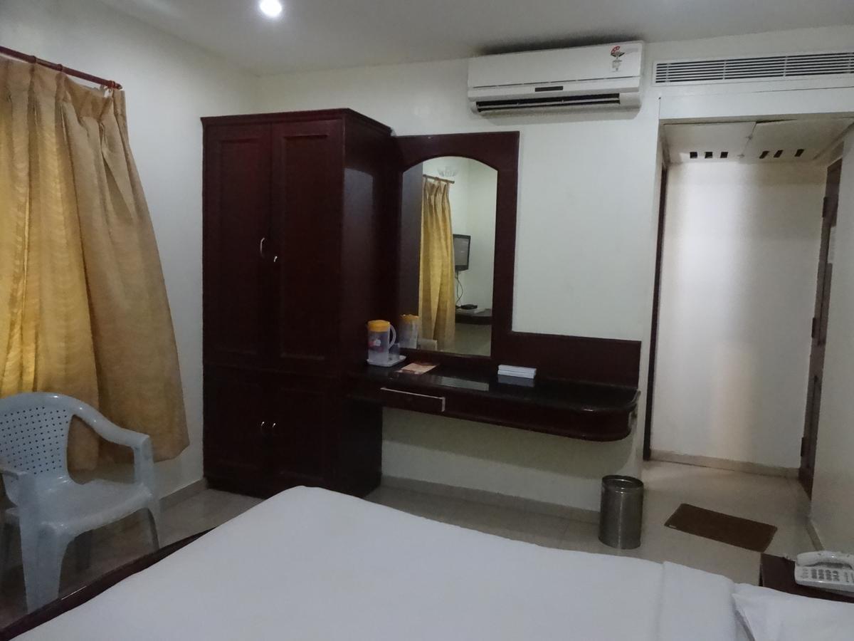 Sri Annapoorna Tower Hotel Madurai Exterior foto